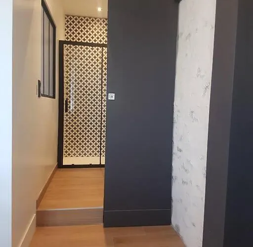 Le Merlane - A 2 Pas De La Cite & Du Centre Apartment